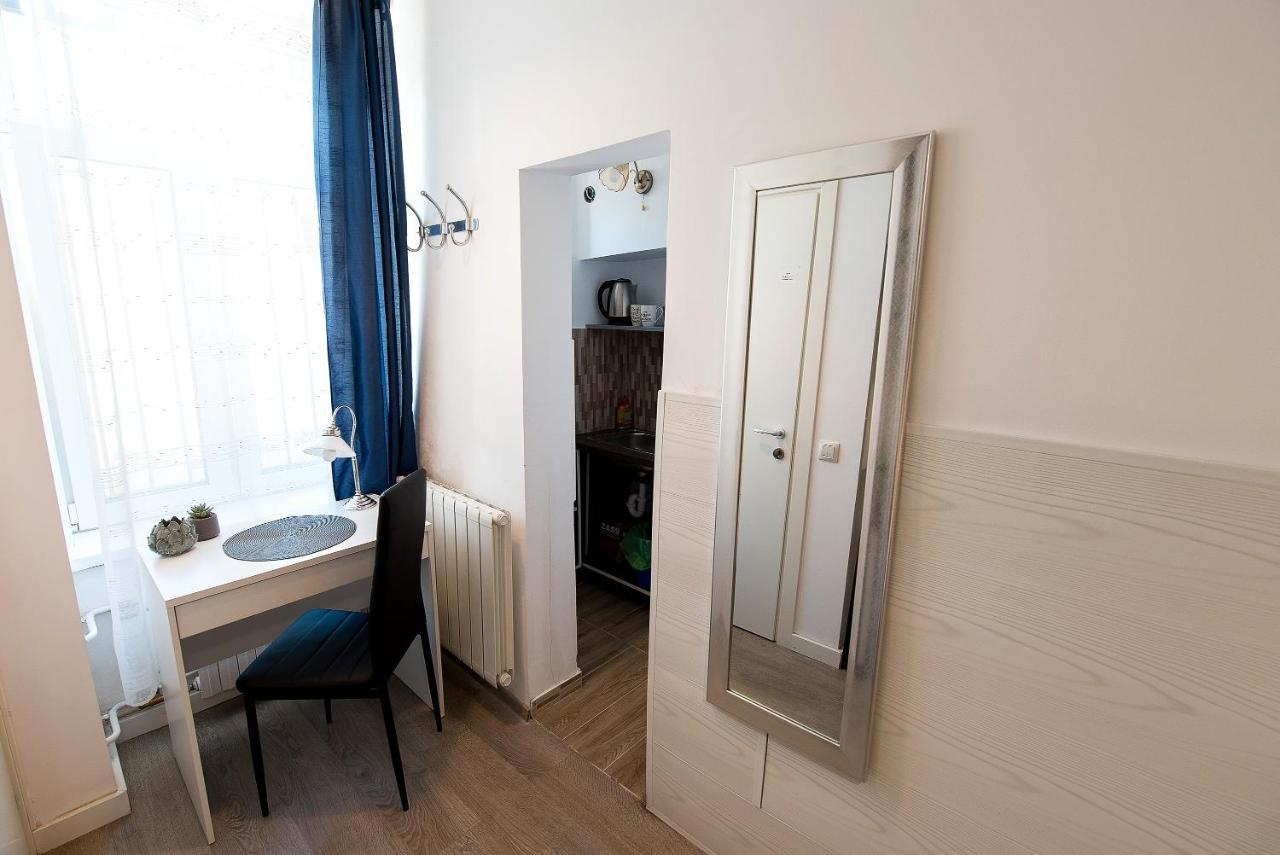 Ultra Bohemian 1 Apartment *